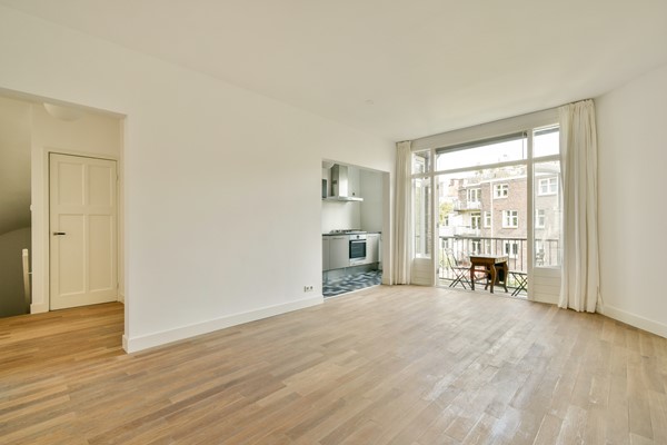 Medium property photo - Biesboschstraat 24-3, 1078 MT Amsterdam